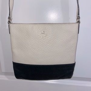 Kate Spade purse black and white colorblock